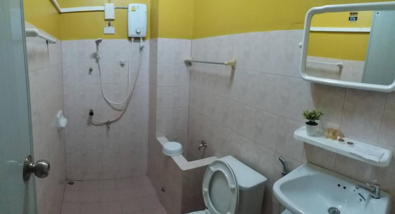 Gate 14 Inn Nakhon Phanom Zewnętrze zdjęcie